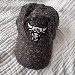 Chicago Bulls‎ Hat Cap Adjustable Gray Basketball Embroidered Logo Mitchell Ness